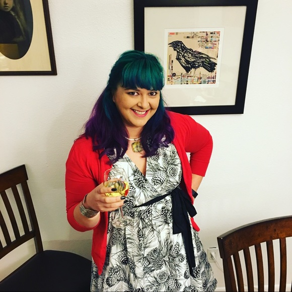 Meet your Posher, Karen - Picture 15 of 16